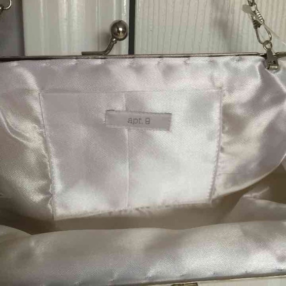 Apt. 9 Purse - Picture 3 of 4