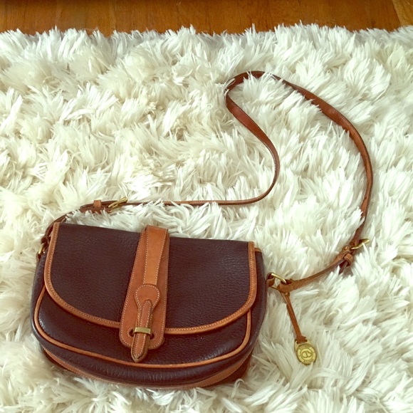 Dooney & Bourke  all weather leather VINTAGE !