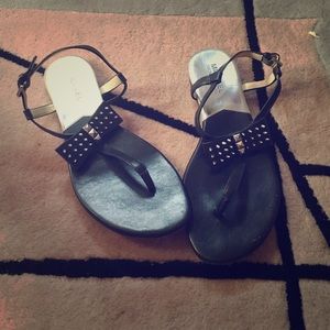Black flat sandals