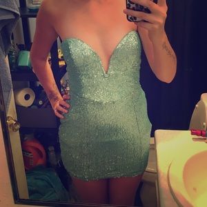 Tobi™ Strapless Dress