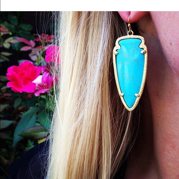 Kendra Scott Jewelry - Beautiful Turquoise Neon Skylars