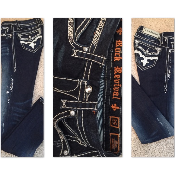 SOLD! Rock Revival BUCKLE EXCLUSIVE "May" Skinny - Picture 2 of 4