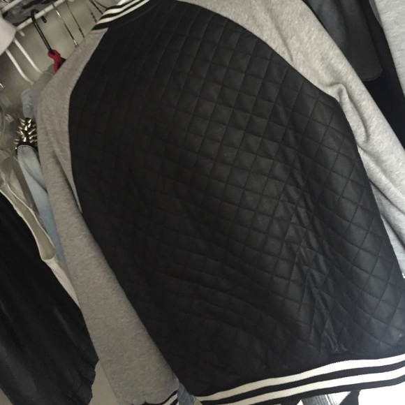Quilted bomber jacket - Picture 2 of 2