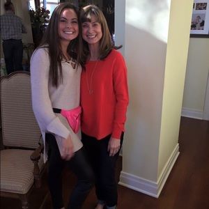 Meet your Posher, Christine