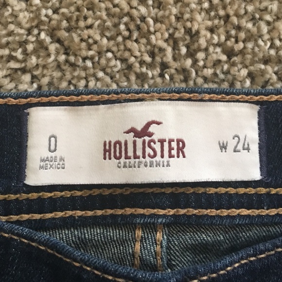 Hollister dark wash shorts - Picture 3 of 3