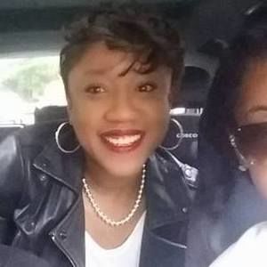 Meet your Posher, Stefani