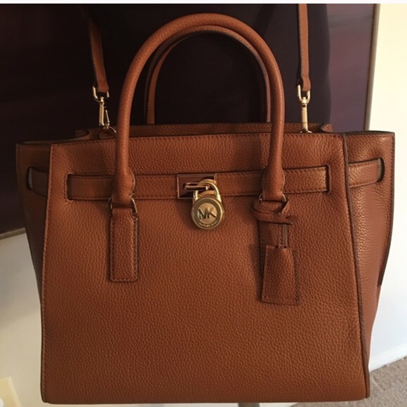 Michael Kors Handbags - MICHAEL KORS NEW SHOULDER/ HANDLE BAG 100% AUTH