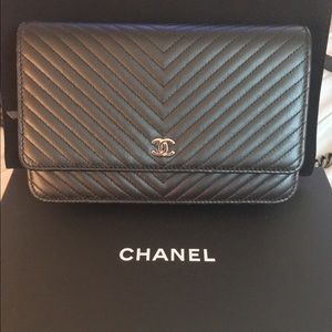 ‼️SOLD‼️Authentic Chanel Chevron WOC
