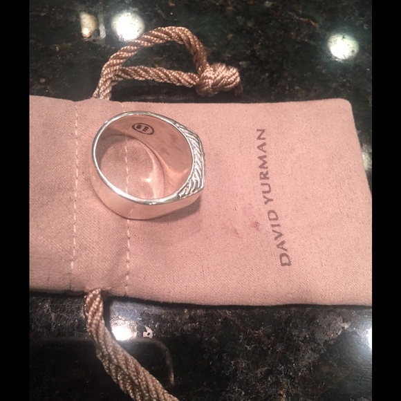 authentic David Yurman Ring - Picture 2 of 3