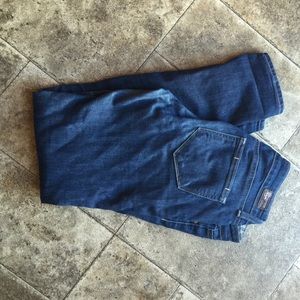 Page Skyline Jeans