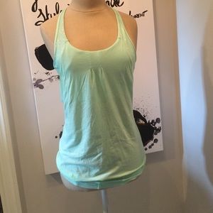 Lulu lemon top