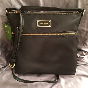 (SOLD) Kate spade Crossbody