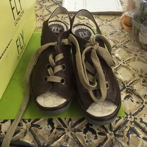 Fly London brown yvla 39 brown bnib