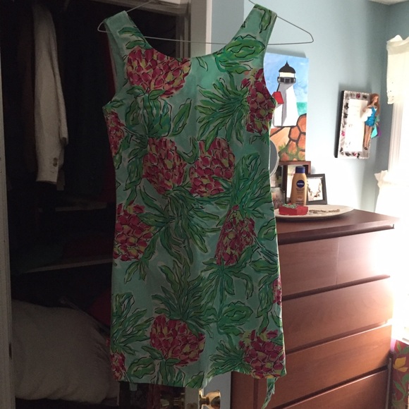Lilly Pulitzer shift dress