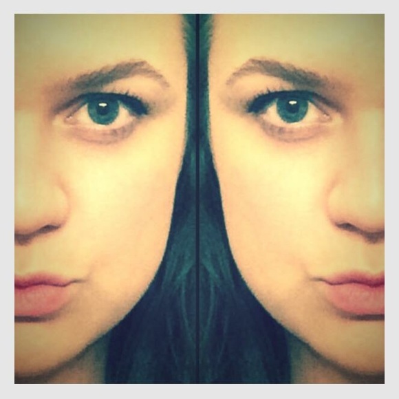 Meet your Posher, Kristen - Picture 2 of 8