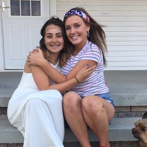 Meet your Posher, Caroline