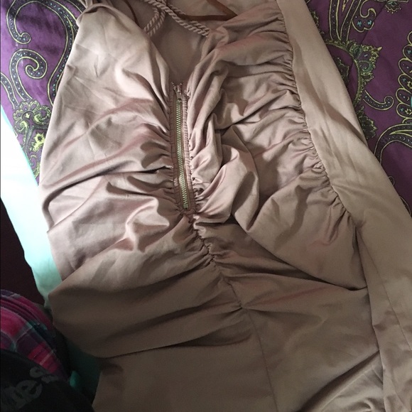 Dress - Picture 3 of 3