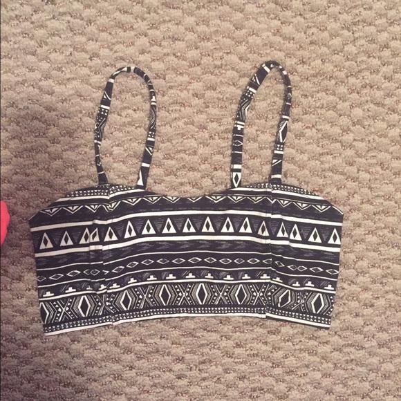 Cute crop top with open back!