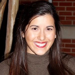 Meet your Posher, Carolina