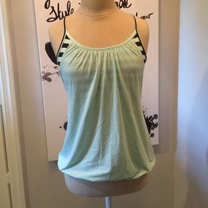 Lulu lemon top
