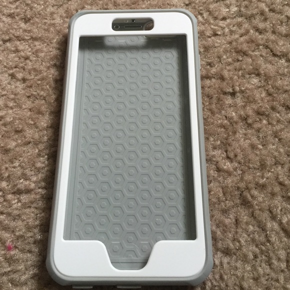 iPhone 6 Plus cases - Picture 2 of 3