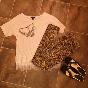 🚫SOLD🚫EUC Leopard jeans