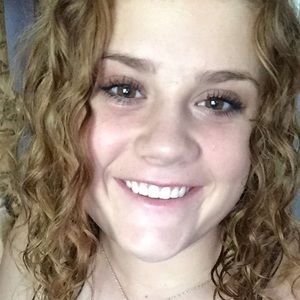 Meet your Posher, Lindsey