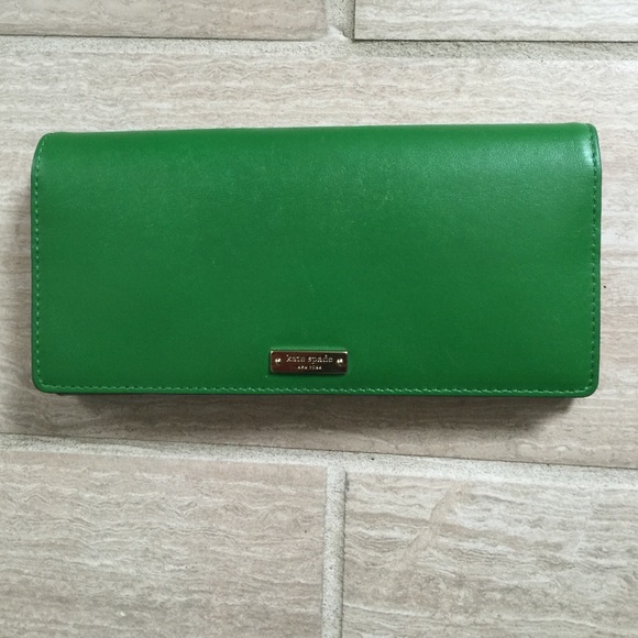 Green Kate Spade wallet