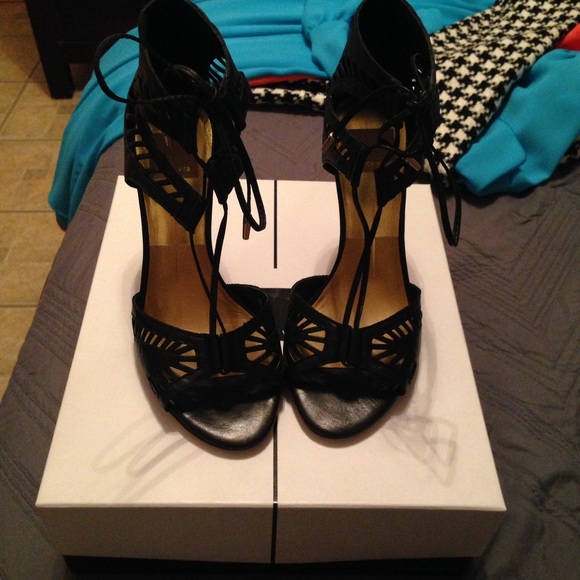 Black lace up Dolce Vita heels!