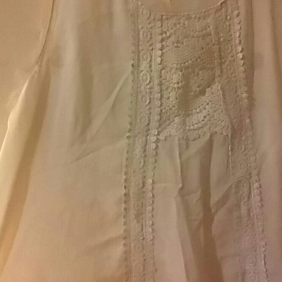 Blouse - Picture 2 of 2