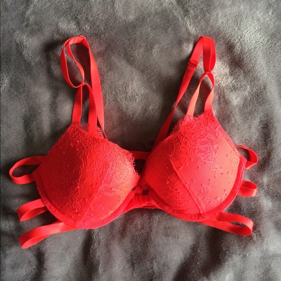 Victoria's Secret Other - Front clip Victoria's Secret bra