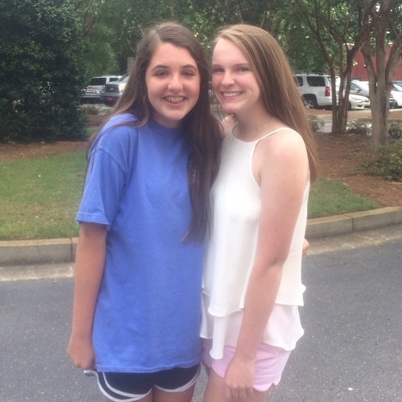 Meet your Posher, Laney - Picture 2 of 4