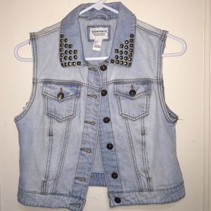 Jean/ denim vest from Forever 21!