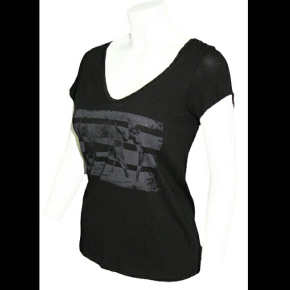 Short sleeve V neck tee - Picture 1 of 2