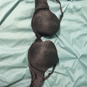 T-Shirt Bra - Victoria's Secret (Lightly padded)