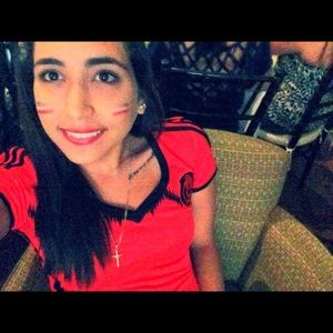 Meet your Posher, Lorena