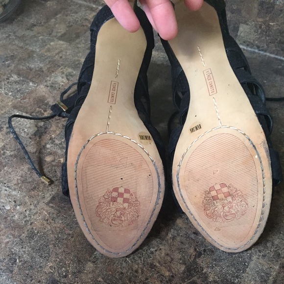 Vince Camuto heels - Picture 3 of 4