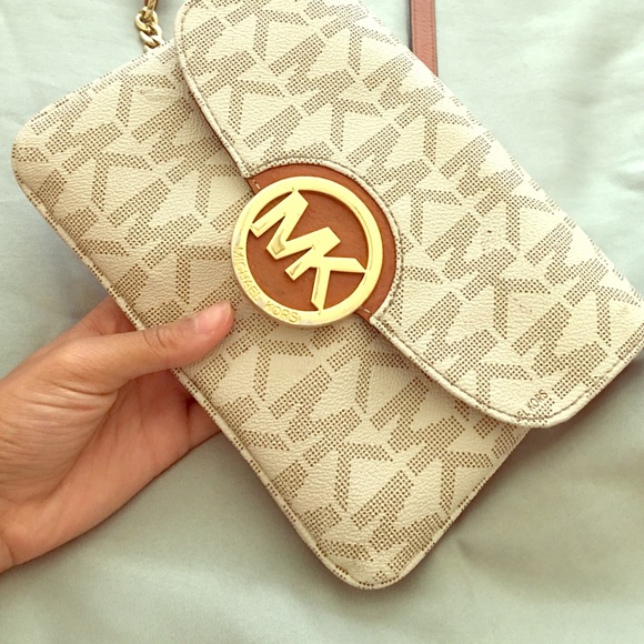 MK purse