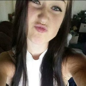 Meet your Posher, Michaela