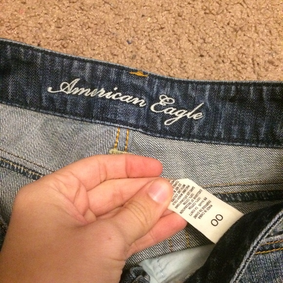 American Eagle Denim Shorts - Picture 2 of 3