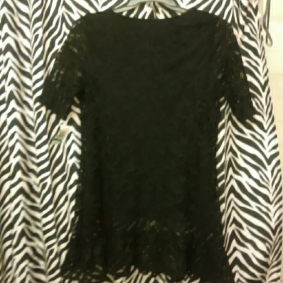 Beautiful tunic top - Picture 4 of 4