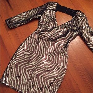 GUESS 3/4 SLEEVE ZEBRA PRINT SEQUIN DRESS SZ 2