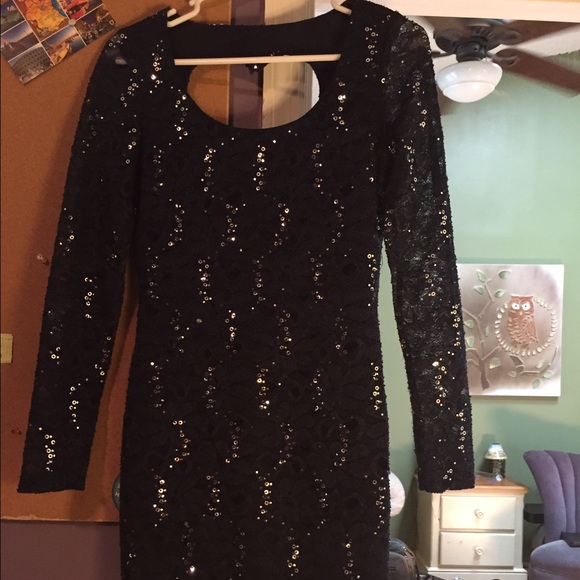 Mini Dress - Picture 3 of 4