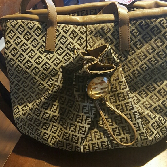 Fendi purse