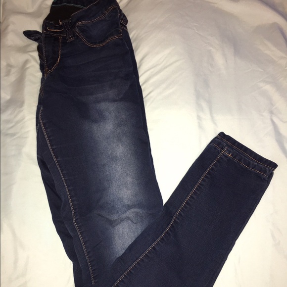 Jean pants