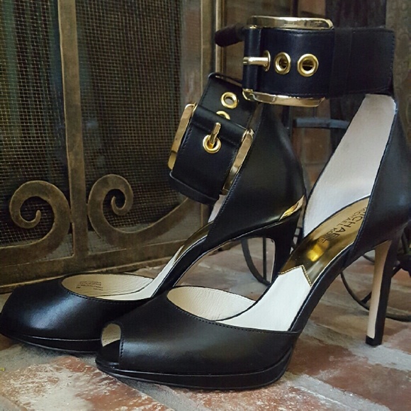 Michael Kors Stunners