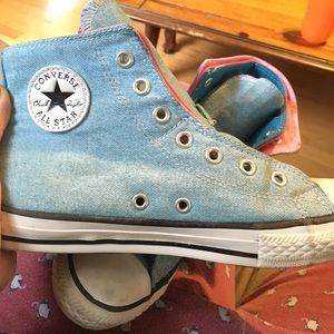 Blue converse