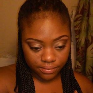 Meet your Posher, Shaneka