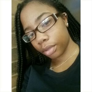 Meet your Posher, Jayniece