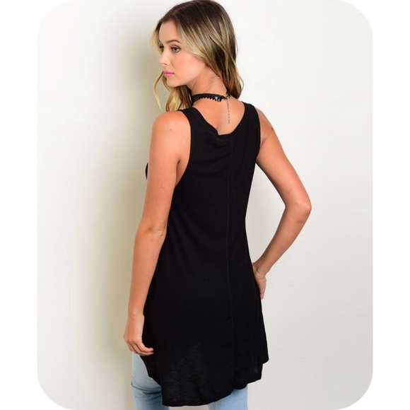 BLACK RIBBED TUNIC LENGTH HIGH LOW TANK TOP - Picture 2 of 2